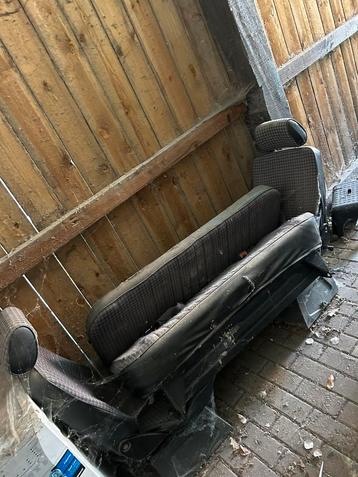 Autostoelen G-klass  beschikbaar voor biedingen