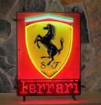 Mooie Ferrari neon licht reclame garage showroom decoratie, Enlèvement, Comme neuf, Table lumineuse ou lampe (néon)