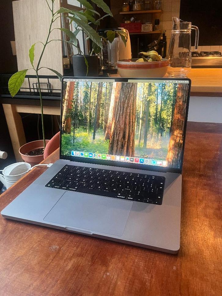 Macbook Pro - M1 Pro - 16GB - 16" - 2021 - QWERTY, Informatique & Logiciels, Apple Macbooks, Comme neuf, MacBook, 16 pouces, 512 GB