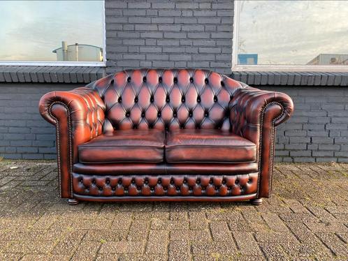Springvale Chesterfield zetel roodbruin GRATIS GELEVERD, Huis en Inrichting, Zetels | Voetbanken en poefs, Leer, Ophalen of Verzenden