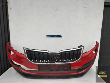 SKODA KAROQ VOORBUMPER beschikbaar voor biedingen