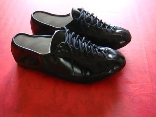 Chaussures cyclistes. Marque "DP" anciennes. 42, Vêtements | Hommes, Chaussures, Porté, Autres types, Noir, Enlèvement ou Envoi