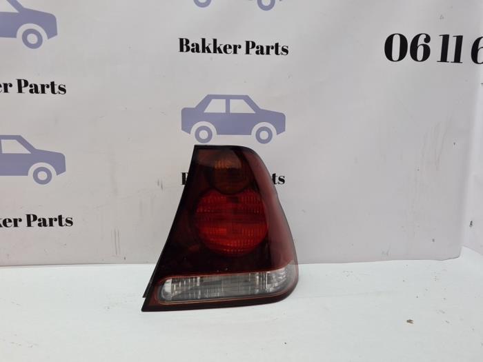 Achterlicht rechts van een BMW 3-Serie, Auto-onderdelen, Verlichting, BMW, Gebruikt, 3 maanden garantie