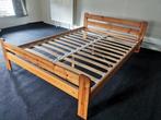 Massief houten bed 140 cm, Huis en Inrichting, Slaapkamer | Bedden, Ophalen, 140 cm, Zo goed als nieuw, Twijfelaar