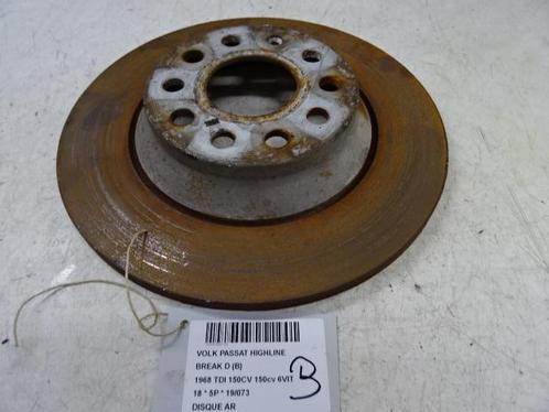 REMSCHIJF ACHTER Volkswagen Passat Variant (3G5) (01-2014/-), Auto-onderdelen, Remmen en Aandrijving, Volkswagen, Gebruikt
