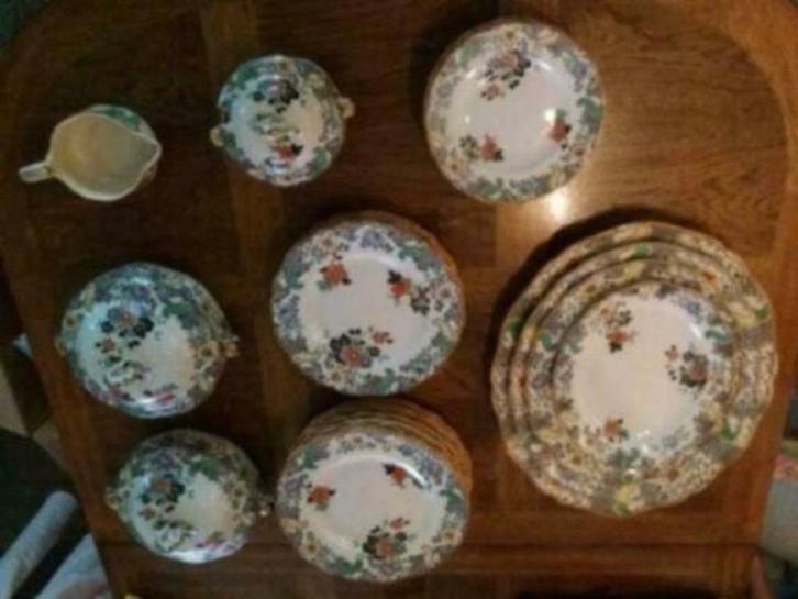 Antiek keramiek aardewerk Doulton's New Chantilly servies., Antiek en Kunst, Antiek | Keramiek en Aardewerk, Ophalen