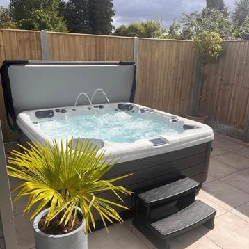 Un jacuzzi chez soi 💦😍votre sentiment de vacances est infi