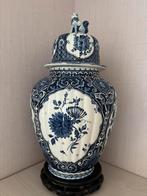 Vaas in Delfst blauw, Ophalen