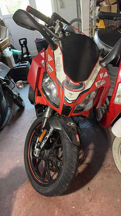 A KLASSE APRILIA RS50 86CC BIDALOT MOTOR BROMMER SCOOTER, Fietsen en Brommers, Scooters | Aprilia, Ophalen