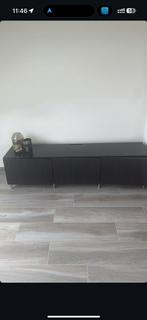 IKEA besta tv kast + zwart glas MOET SNEL WEG AUB, Huis en Inrichting, Kasten |Televisiemeubels, Ophalen, Zo goed als nieuw, Glas