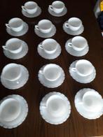 set nieuwe koppen en schoteltjes ( zie beschrijving ), Huis en Inrichting, Keuken | Servies, Ophalen, Nieuw, Effen, Kop(pen) en/of Schotel(s)