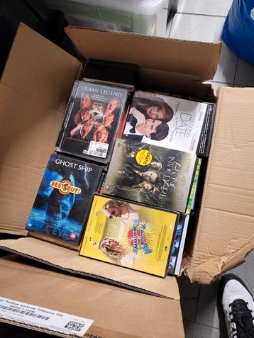 200 DVDs, Enlèvement ou Envoi, Comme neuf