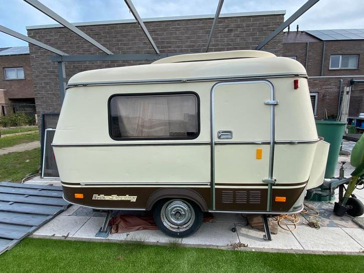 Mooie volledig restaureerde puck Eriba, Caravans en Kamperen, Caravans, Particulier, tot en met 2, 500 - 750 kg, Treinzit, Eriba