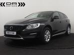 Volvo V60 CROSS COUNTRY D3 - LEDER - NAVI - ADAPTIVE CRUISE, Autos, 5 places, Noir, Break, Achat