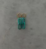 Boucles d’oreilles chaine bleu, Verzamelen, Speldjes, Pins en Buttons, Ophalen of Verzenden, Zo goed als nieuw