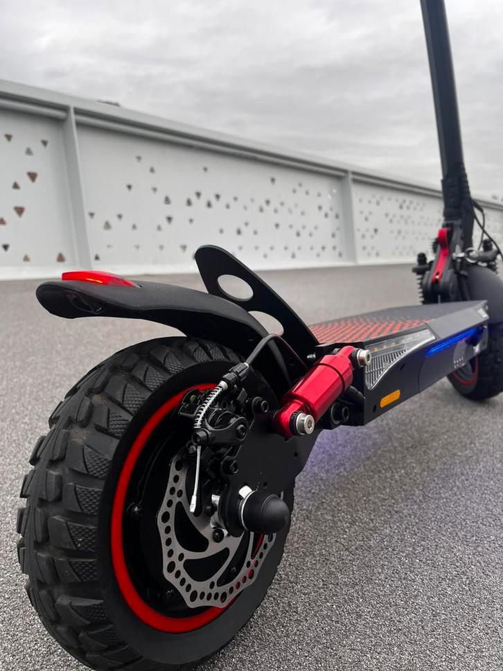 Elektrische step, Fietsen en Brommers, Steps, Nieuw, Elektrische step (E-scooter), Ophalen of Verzenden