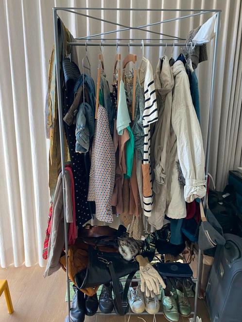 Pakket kleding merkkleding 56 stuks, Kleding | Dames, Overige Dameskleding, Zo goed als nieuw, Ophalen of Verzenden