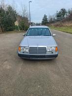 Mercedes benz  260 benzine oldtimer, Auto's, Mercedes-Benz, Automaat, Particulier, Te koop, Benzine