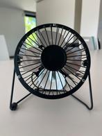 Tafel- of bureauventilator met USB-aansluiting, Elektronische apparatuur, Ventilatoren, Ophalen, Zo goed als nieuw
