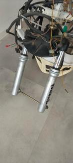 Fourche/Fourche Yamaha/MBK Booster Spirit Ancien modèle, Enlèvement ou Envoi, Neuf, Bloc, Yamaha