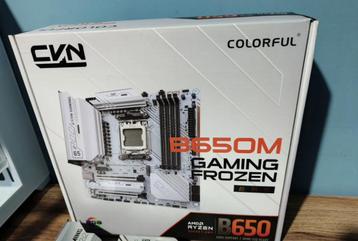 Kleurrijke b650m+Ryzen 5 7600x kit beschikbaar voor biedingen