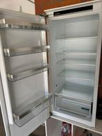 SIEMENS koelkast 122cm inbouw, Elektronische apparatuur, Koelkasten en IJskasten, Ophalen, Zo goed als nieuw