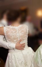 Magnifique robe de mariée en soie et dentelle.Laspossa Roese, ANDERE, Enlèvement, Blanc, Robe de mariée