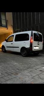 *Renault Kangoo 1.5 dCi (SCHADEWAGEN), Auto's, Renault, Euro 5, Handgeschakeld, Particulier, Te koop