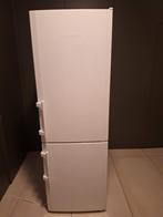 Koelvriescombinatie, Elektronische apparatuur, Ophalen, 200 liter of meer, Met aparte vriezer, 160 cm of meer