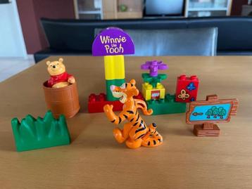 Duplo 2983 Winnie de Pooh en Teigetje spelen verstoppertje  beschikbaar voor biedingen