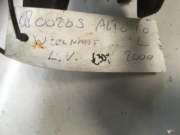 Suzuki Alto 1.0  2000 Wielnaaf Linksvoor beschikbaar voor biedingen