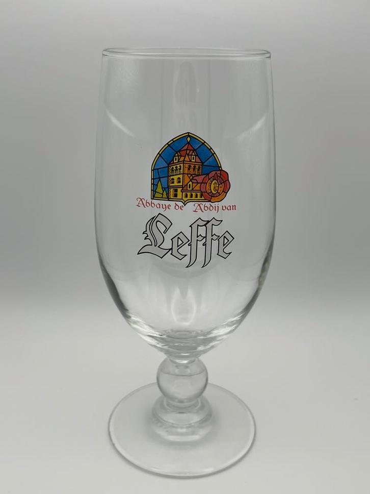 Verre leffe ⚠️échange⚠️, Collections, Marques de bière, Comme neuf, Leffe, Enlèvement ou Envoi