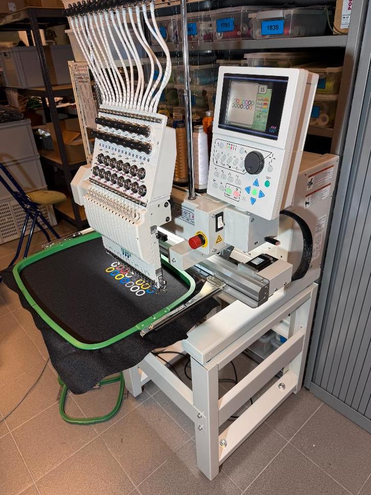 Borduurmachine Tajima TMBP-S1501C, Hobby en Vrije tijd, Borduren en Borduurmachines, Zo goed als nieuw, Borduurmachine, Machineborduren