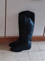 Bottes en cuir pointure 38, Vêtements | Femmes, Chaussures, Comme neuf, Noir, Enlèvement ou Envoi, Bottes hautes