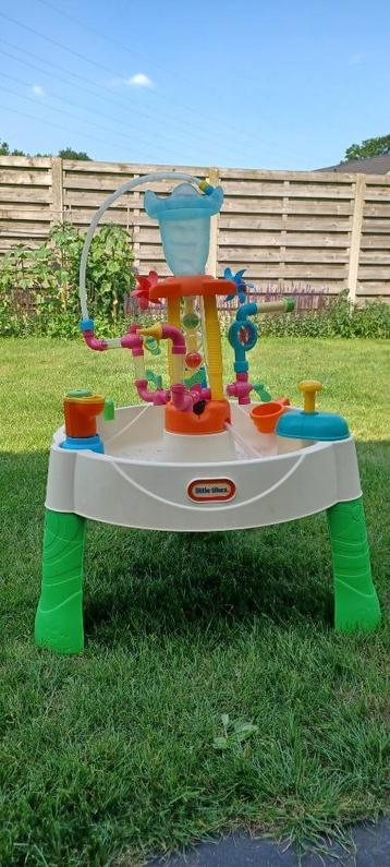Watertafel Little Tikes (incl. alle toebehoren) beschikbaar voor biedingen