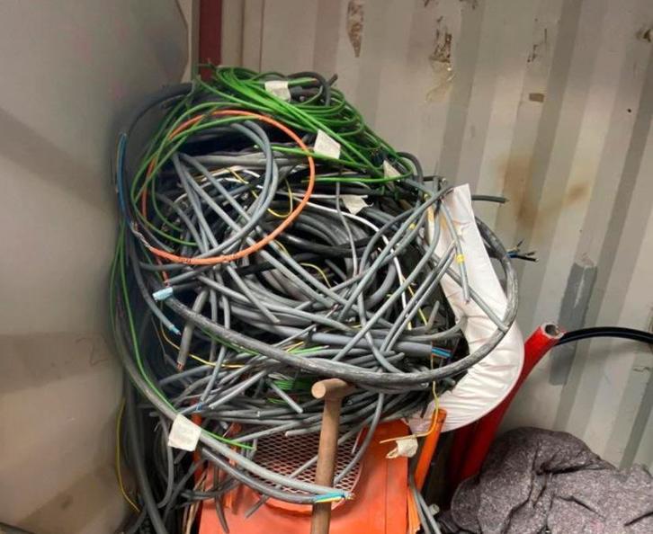 Komend dagen komen we in uw woonplaats oud ijzer ophalen., Doe-het-zelf en Bouw, Metalen, Zo goed als nieuw, IJzer, Ophalen