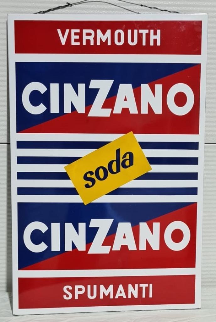 emaille bord Vermouth Cinzano Soda Cinzano Spumanti, 1973, Verzamelen, Merken en Reclamevoorwerpen, Zo goed als nieuw, Reclamebord