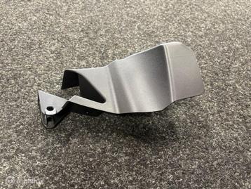 Grillehouder origineel Renault Master III (10-20) 658330722R beschikbaar voor biedingen