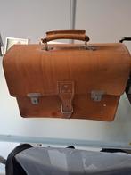 Cartable, Enlèvement, Cuir