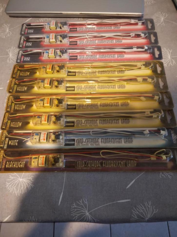 Cold cathode fluorisentie lamp, Hobby en Vrije tijd, Elektronica-componenten, Nieuw, Ophalen of Verzenden