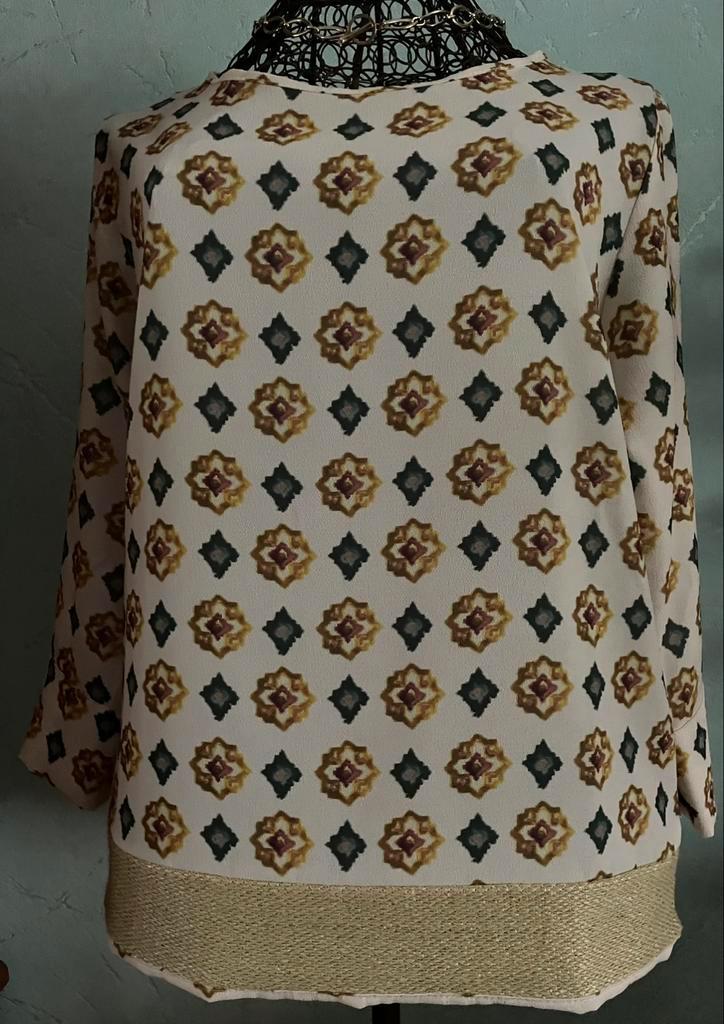 Amelie&Amélie S mooi patroon bloesje, Kleding | Dames, Blouses en Tunieken, Nieuw, Maat 36 (S), Beige, Ophalen of Verzenden