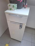 Gratis, badkamer kastje Hasselt, Huis en Inrichting, Badkamer | Badkamermeubels, Ophalen, Gebruikt, Overige typen