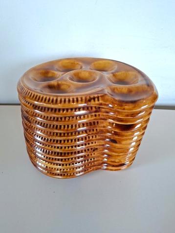 12x vintage mokka st Clément France escargot bordjes beschikbaar voor biedingen