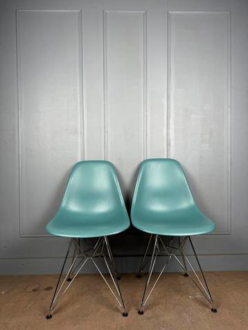 9 Vitra Eames DSR, DAX stoelen verschillende kleuren beschikbaar voor biedingen