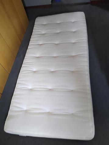 éénpersoonsmatras Ikea - 90 x 200 x 8 cm -als nieuw beschikbaar voor biedingen