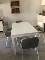 Tafel en 4 stoelen, Huis en Inrichting, Tafels | Eettafels, Ophalen, Zo goed als nieuw, Rechthoekig
