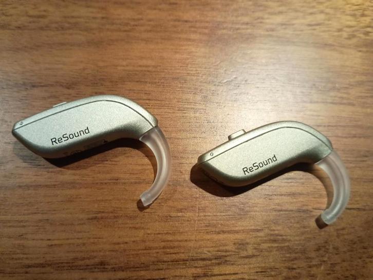 ReSound OMNIA gehoorapparaat compleet met Resound Remote, Diversen, Verpleegmiddelen, Zo goed als nieuw, Ophalen