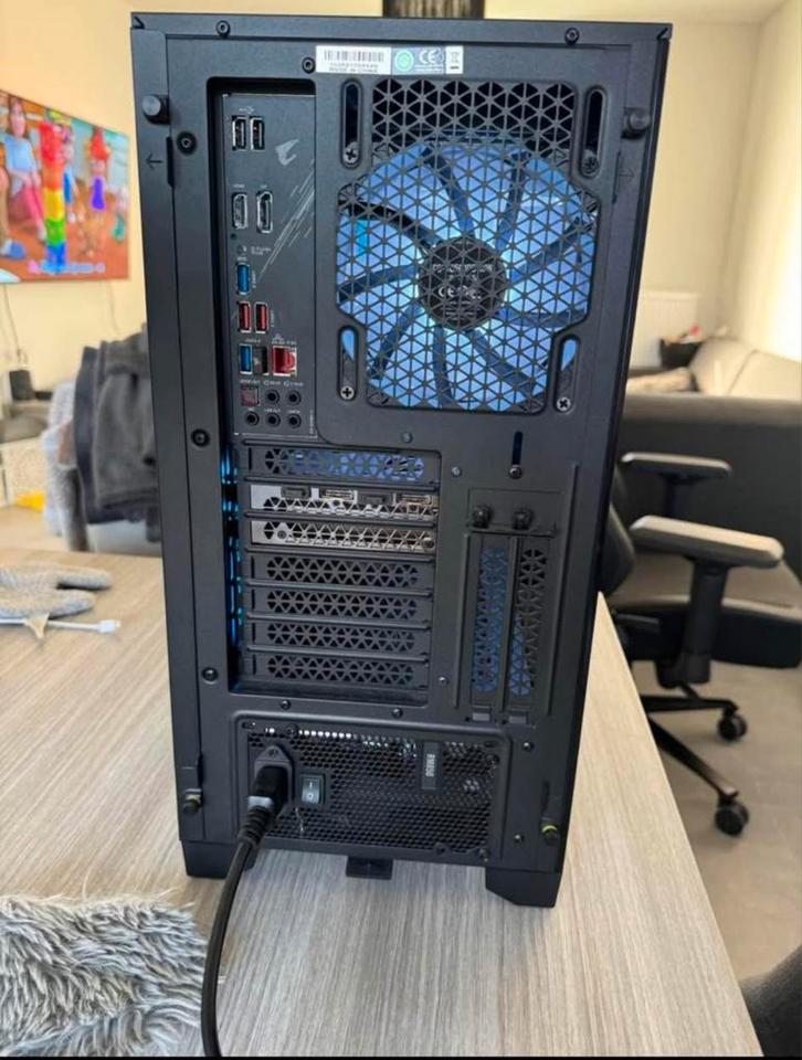 Gaming pc, Games en Spelcomputers, Games | Pc, Zo goed als nieuw, Ophalen