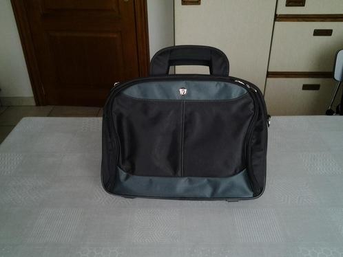 Laptoptas, Computers en Software, Laptoptassen, Zo goed als nieuw, 15 inch, Ophalen of Verzenden
