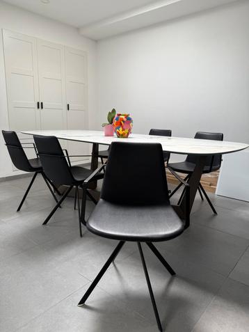 6x JOLI Rafael Design Eetkamerstoelen beschikbaar voor biedingen